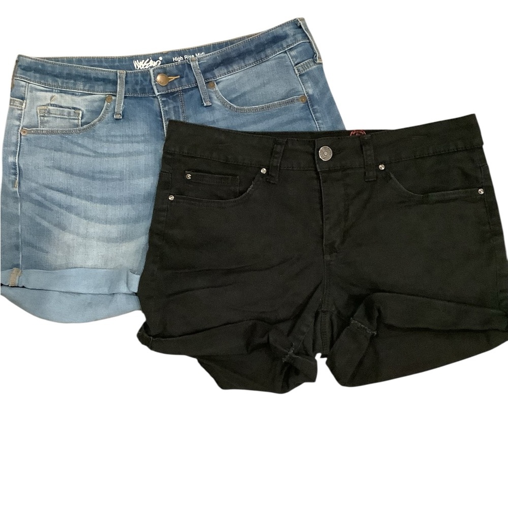 🖤Trendy Women's Black and Blue Jean Shorts 2 Pair Bundle For 16.00🖤